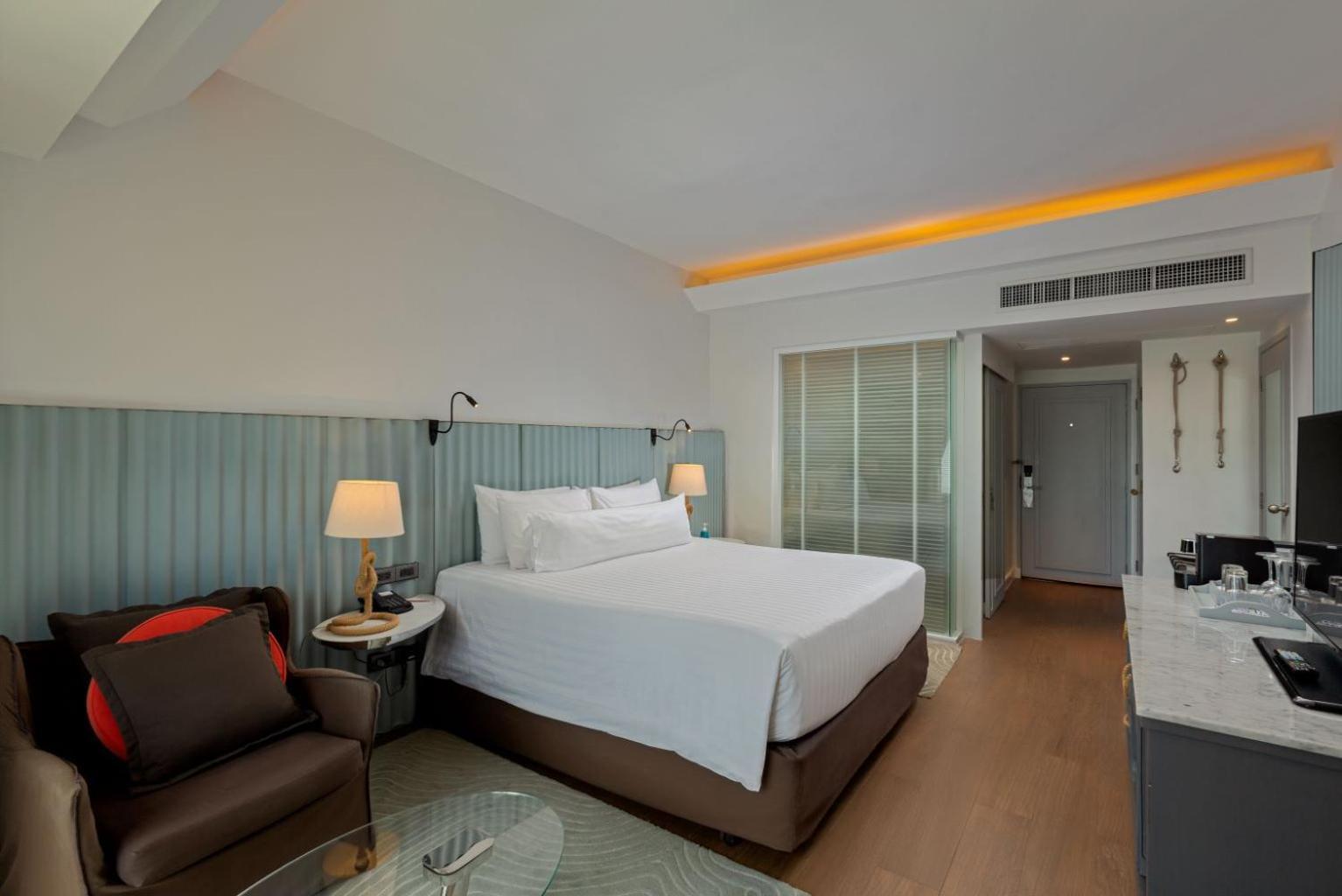 The Boathouse Phuket-Sha Plus Kata Beach  Buitenkant foto